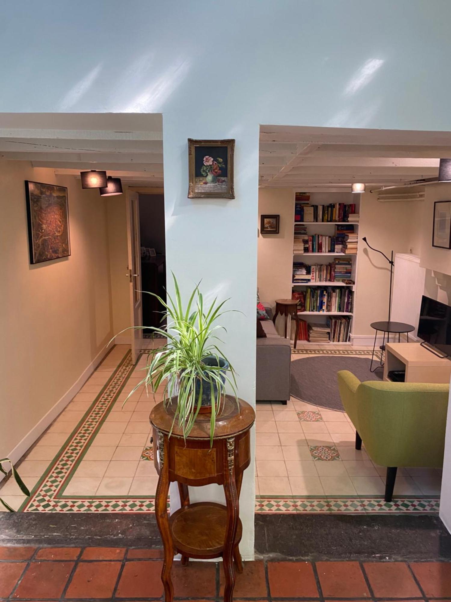 Faja Lobi Bed & Breakfast